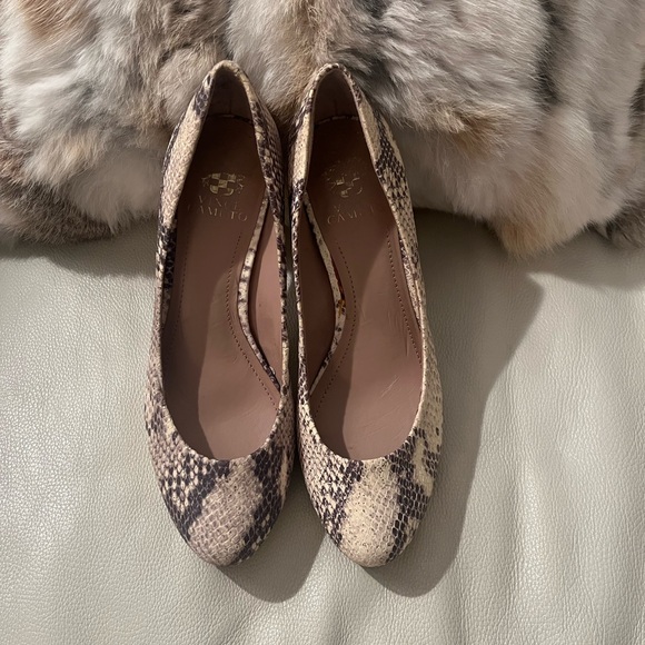 Vince Camuto Snakeskin Heels - Picture 2 of 3
